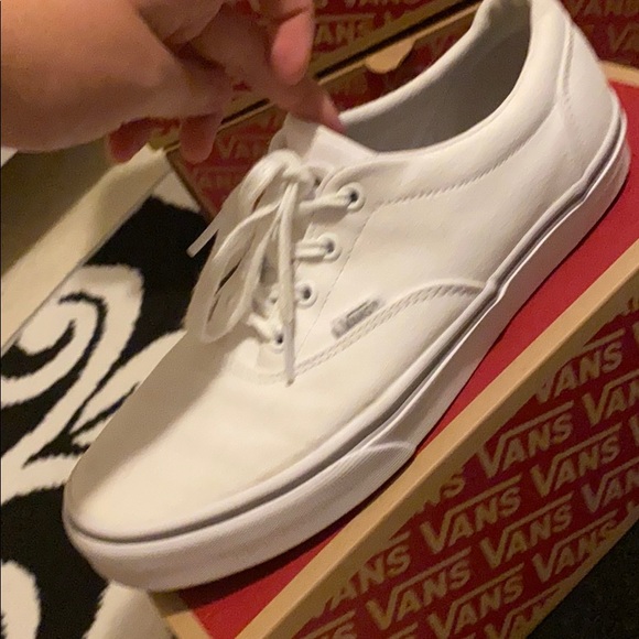 white lace up vans